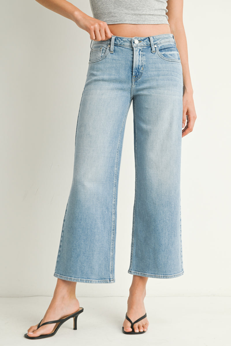 Jeans J Brand Sadey Slim Straight Crop - Taille 26, Coupe Slim, Crop, Neuf Avec étiquettes (NWT)