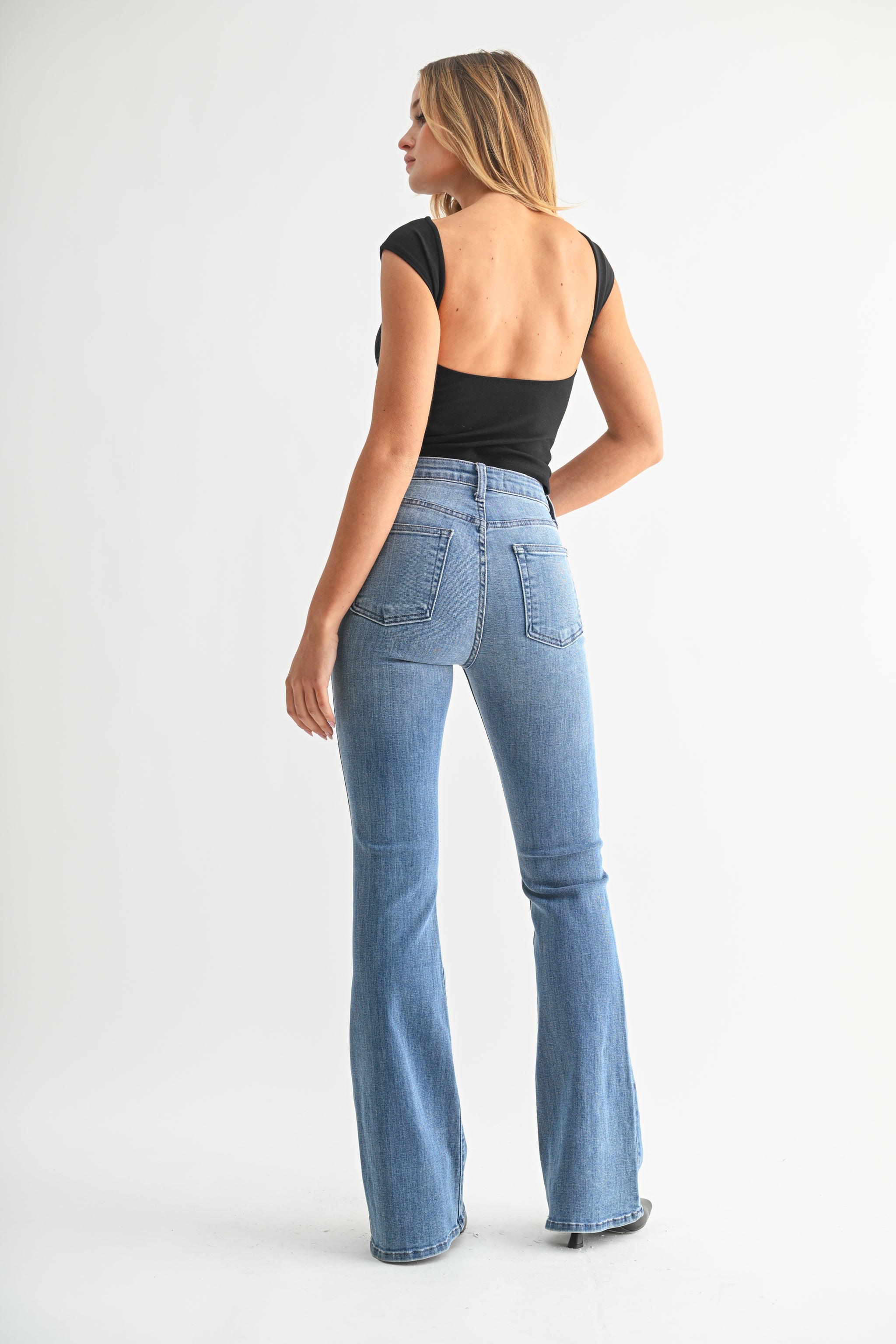 25 Best Flared Jeans That Suit Every Body Glamour UK