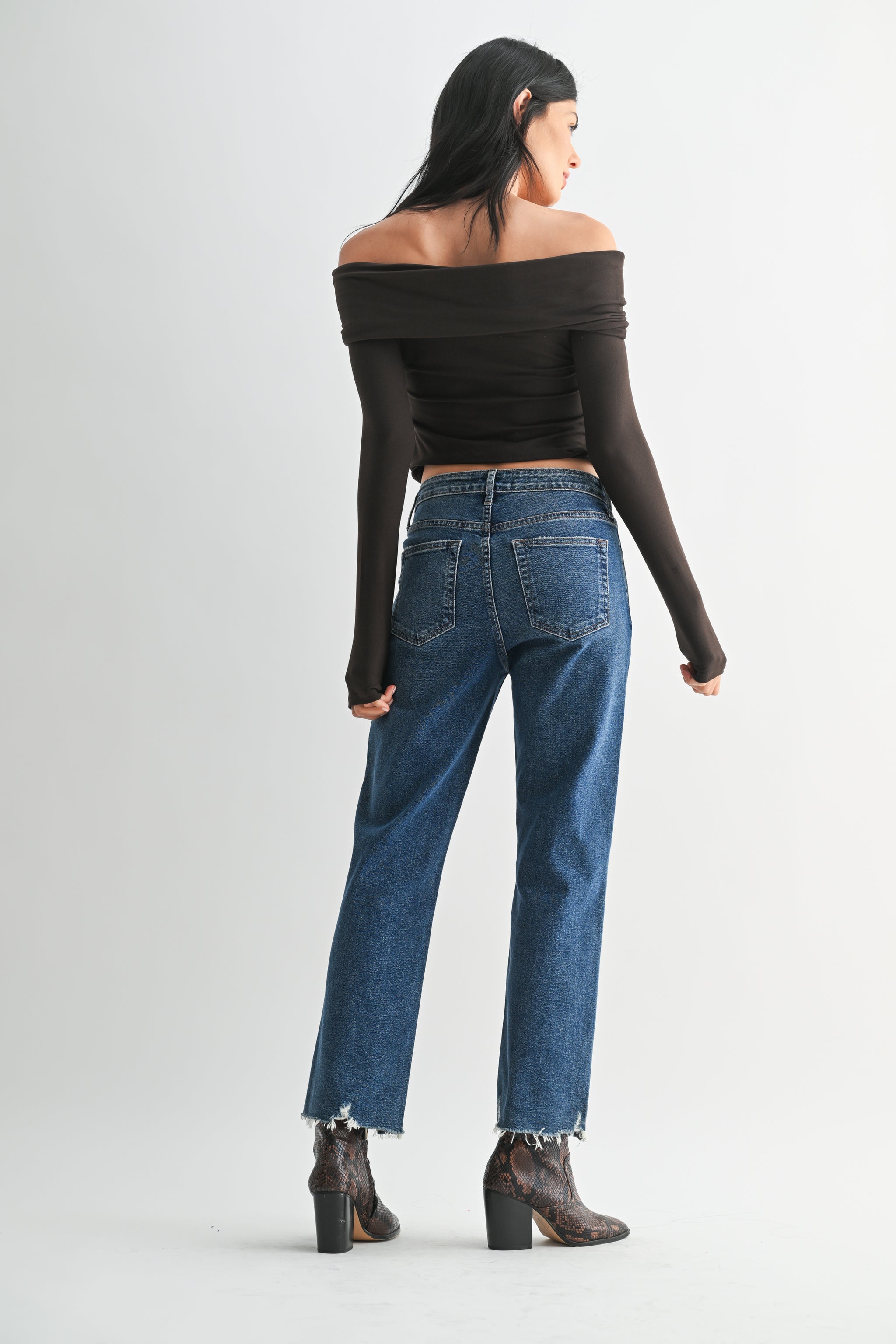 The Vintage Straight - Extended Sizing – Just Black Denim
