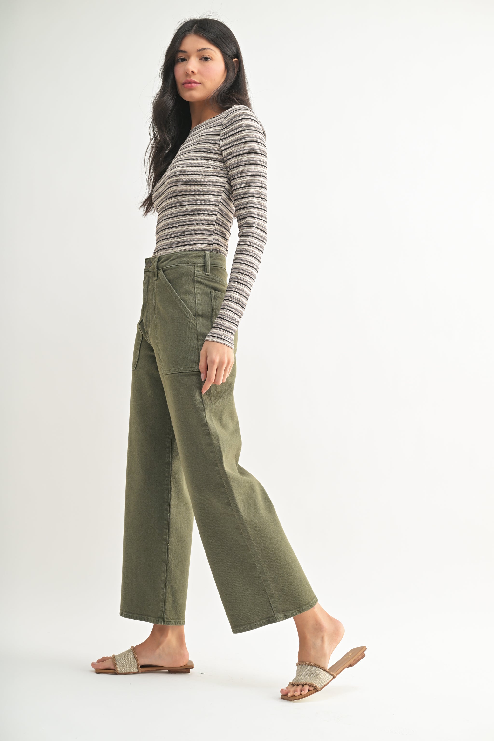 パンツ 87MM Mmlg POCKET PATCH PANTS DARK BEIGE MMLGBD2BPT007DBE 87MM_SEOUL｜OFFICIAL SHOP｜NEW WAVE STREET CULTURE