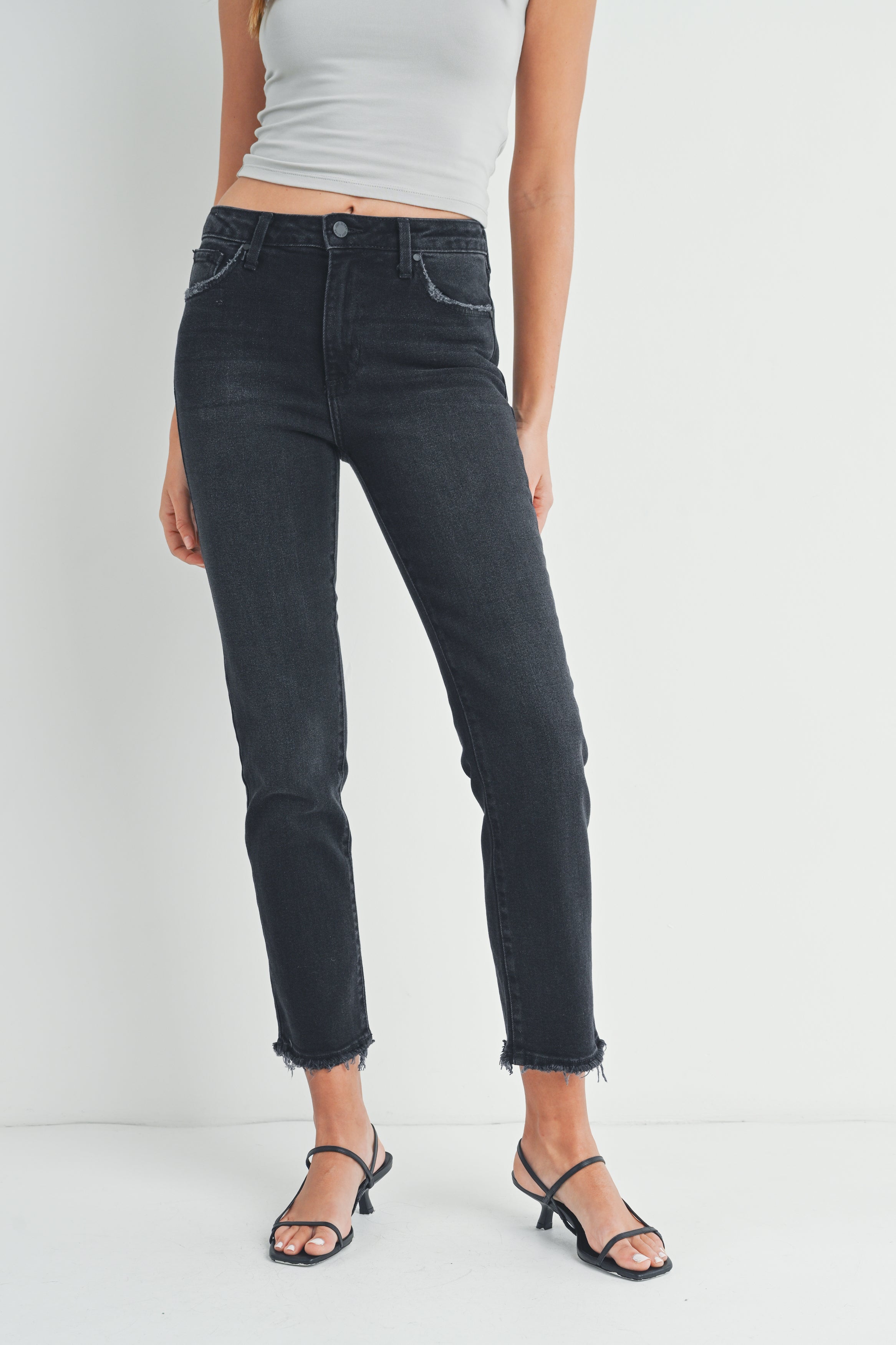 The Clean Straight – Just Black Denim