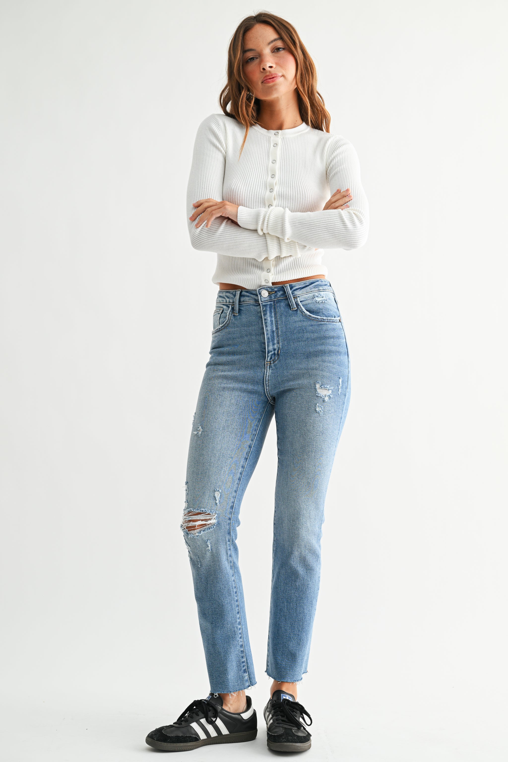 The Vintage Slim Straight – Just Black Denim