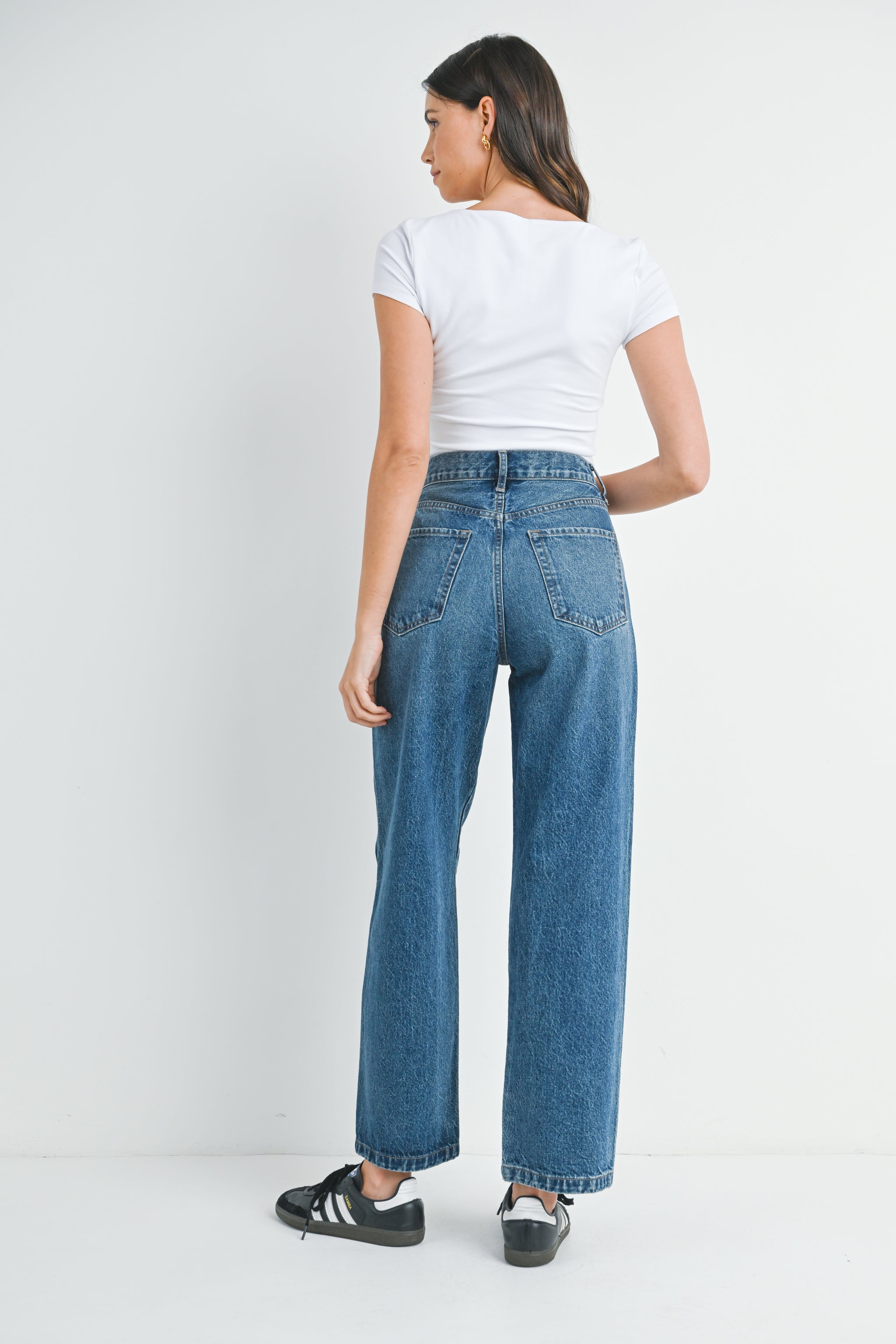 The Throwback Straight - Final Sale – Just Black Denim TSY ORIGINAL WIDE STRAIGHT DENIMBLAC
