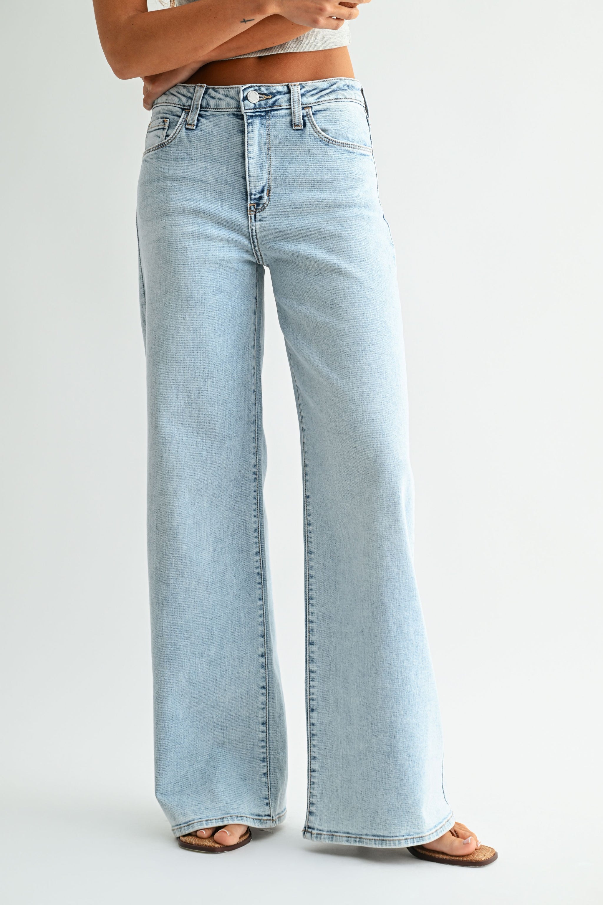 The Stretchy Wide Leg Jean – Just Black Denim