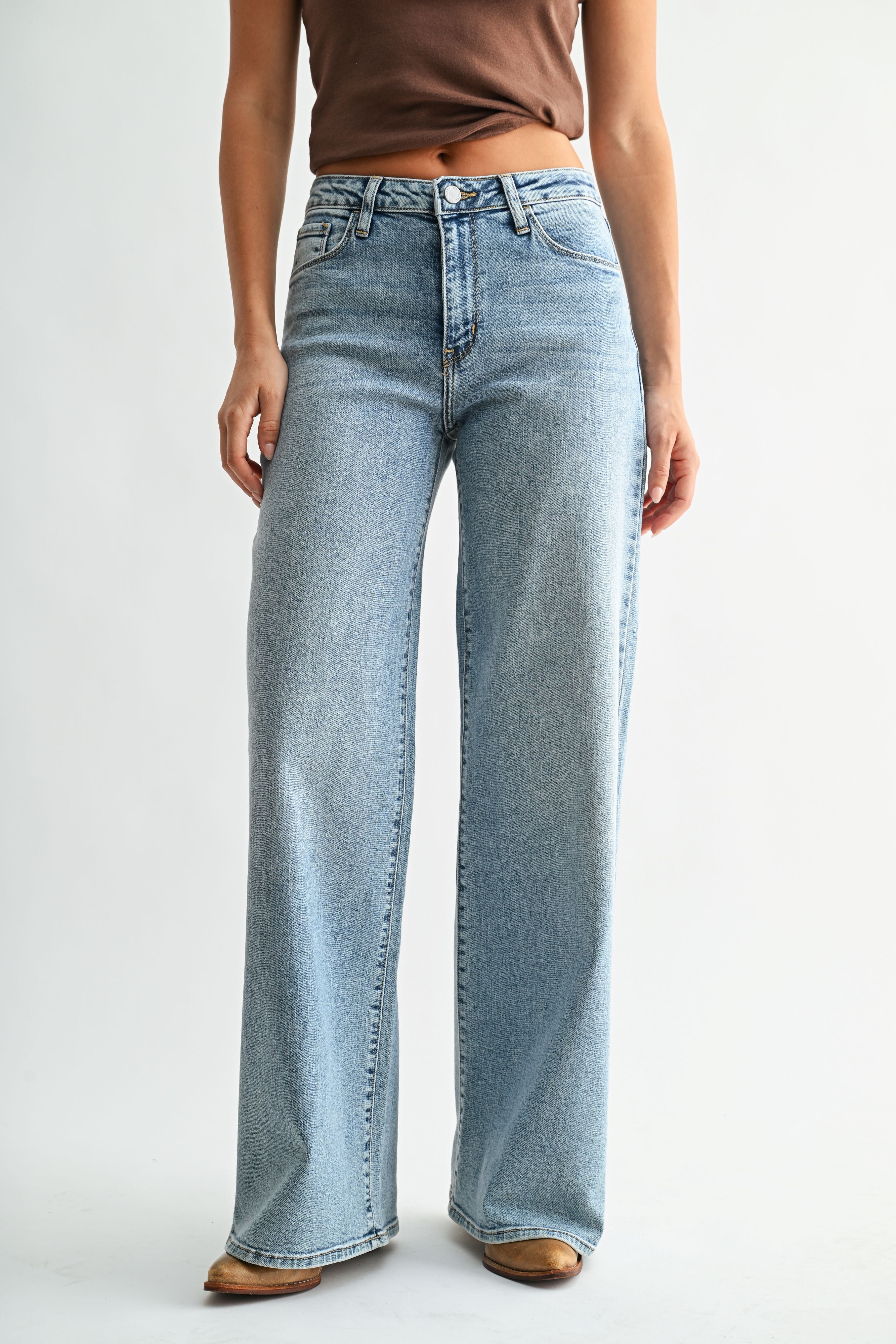 The Stretchy Wide Leg Jean – Just Black Denim