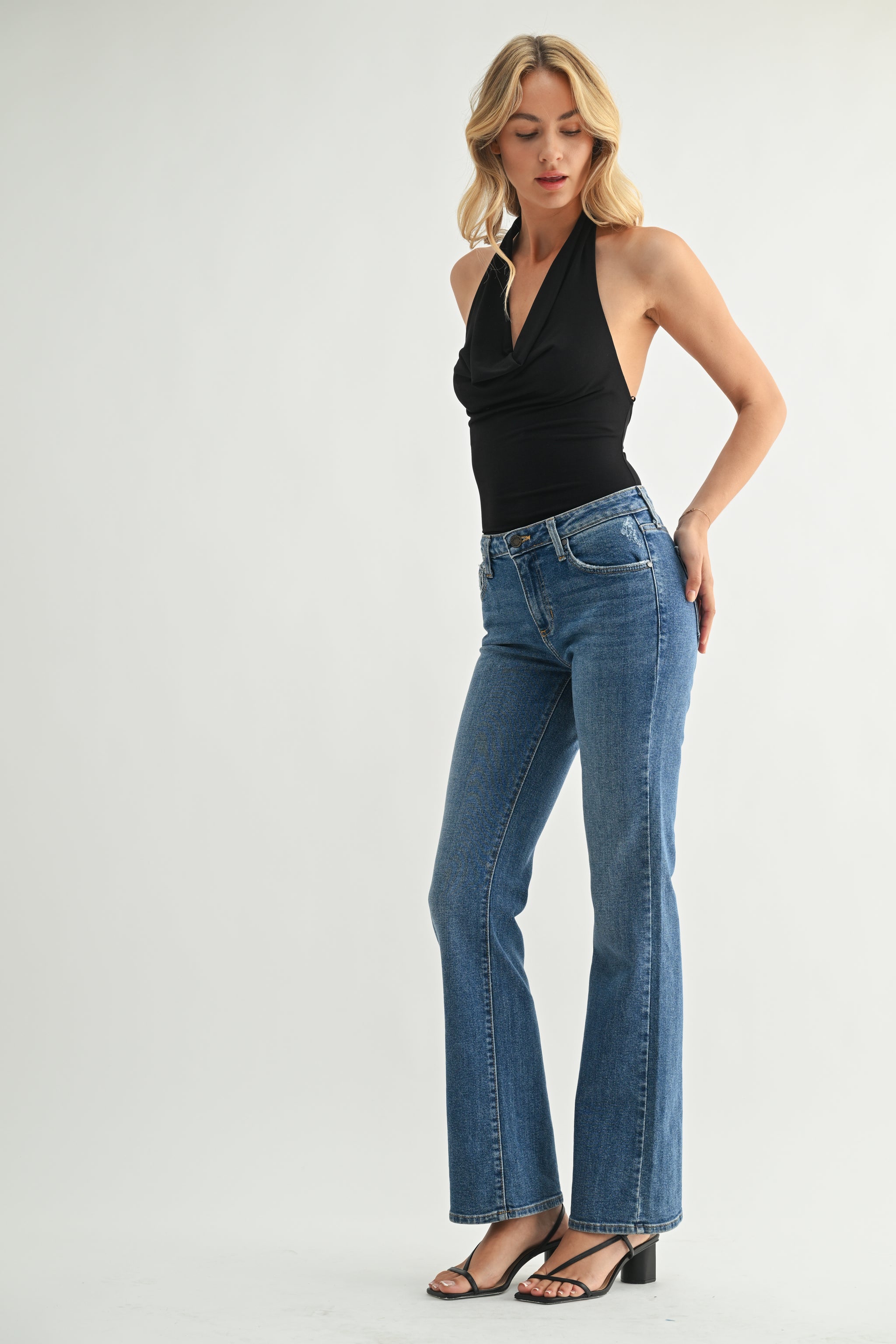The Low Rise Bootcut – Just Black Denim