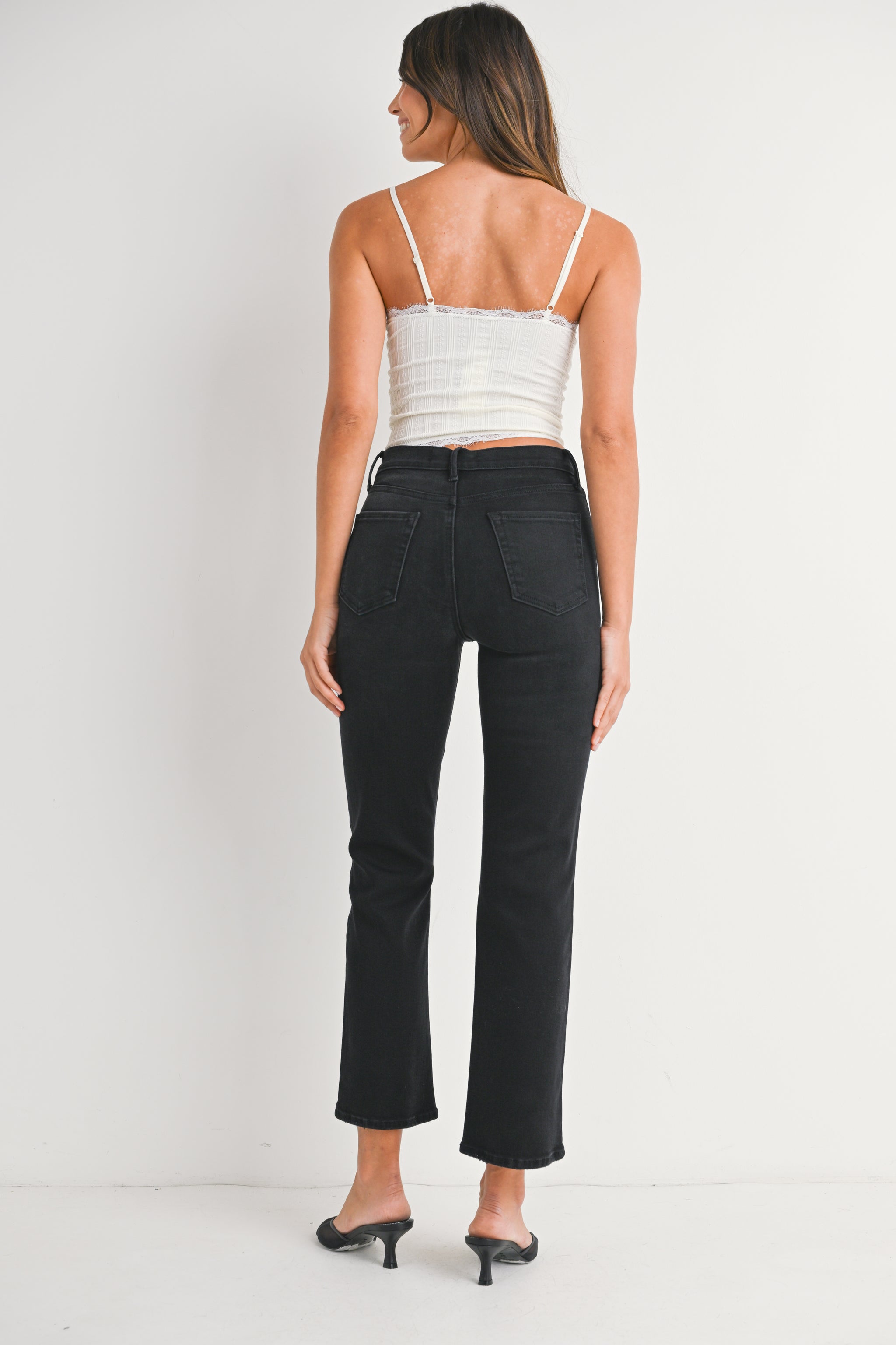 【新品】Herlipto Paris High Rise Jeans 黒 2025年最新】paris high rise jeans herliptoの人気アイテム
