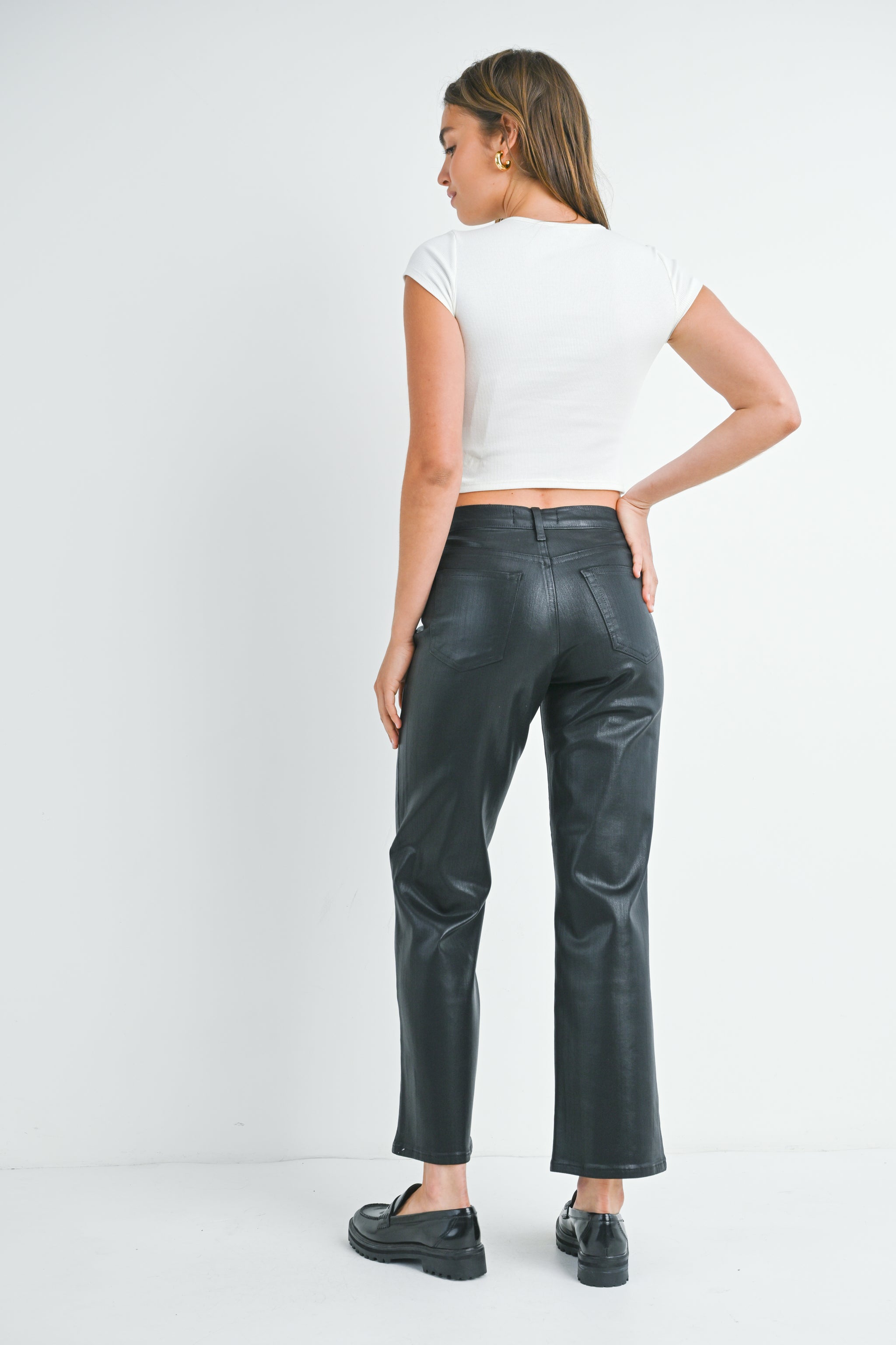 The Coated Straight leg – Just Black Denim