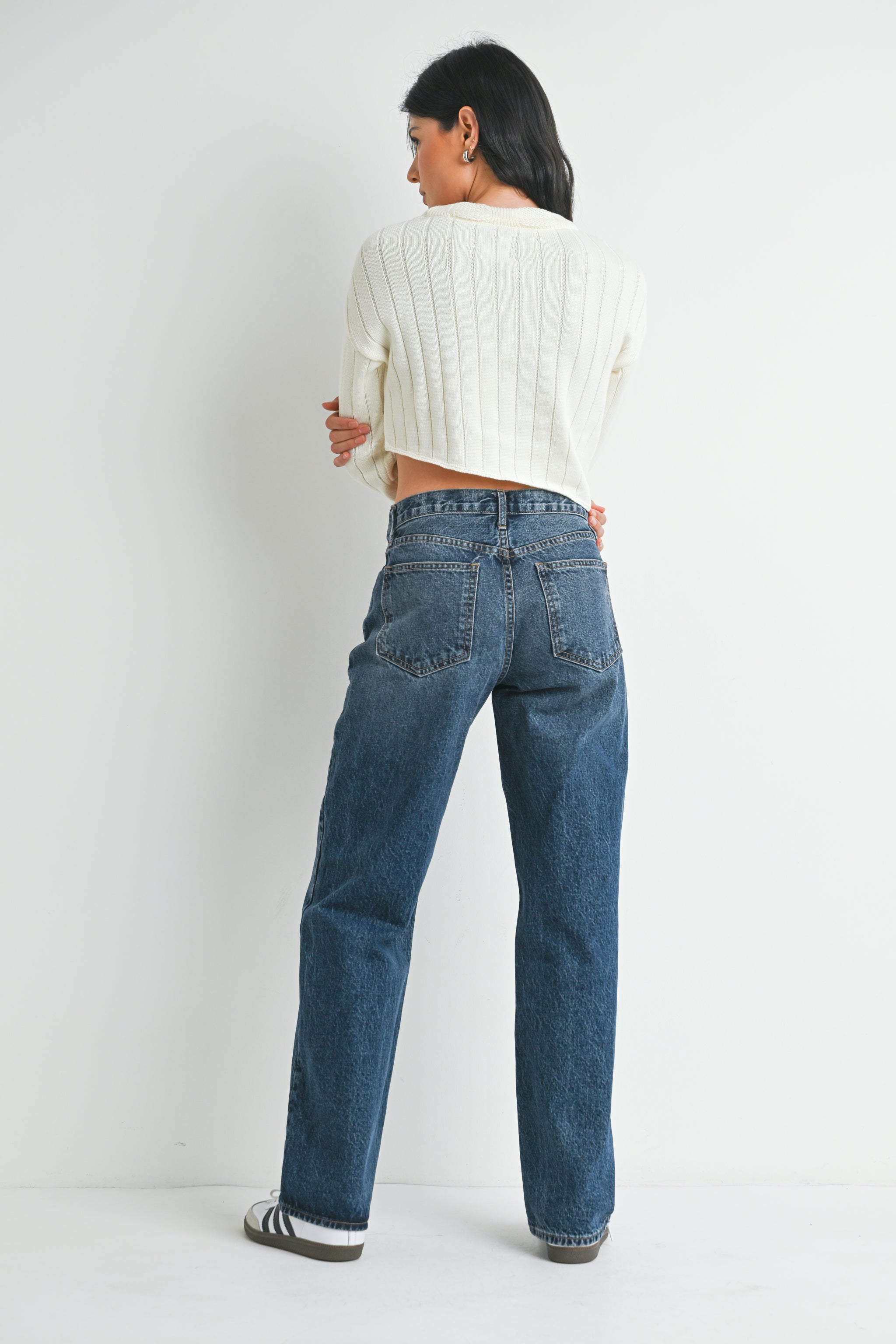 The Relaxed Straight Leg Jean – Just Black Denim