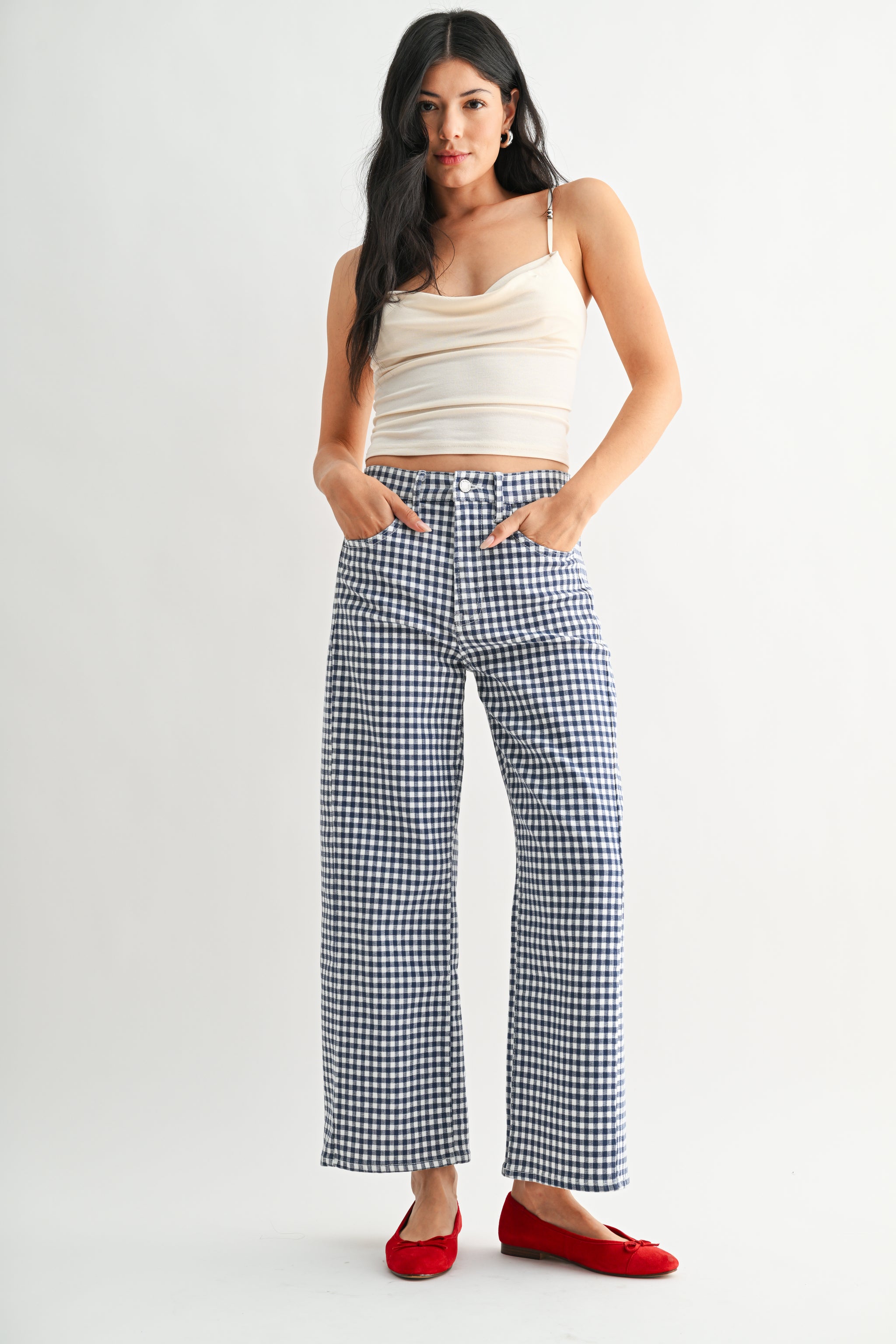 The Barrel Jean Twist – Just Black Denim