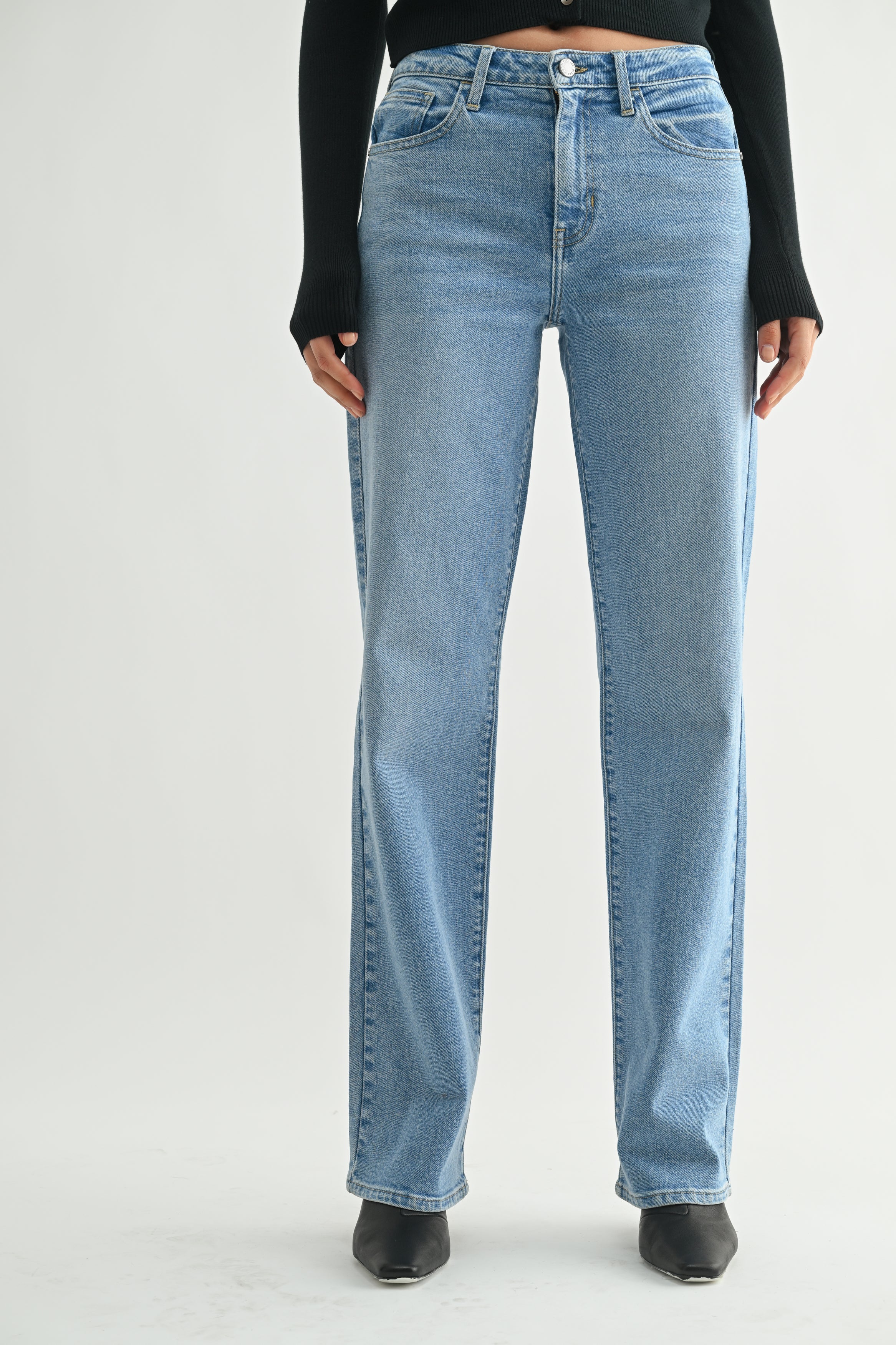 The Longer Length Straight Jean Tall – Just Black Denim