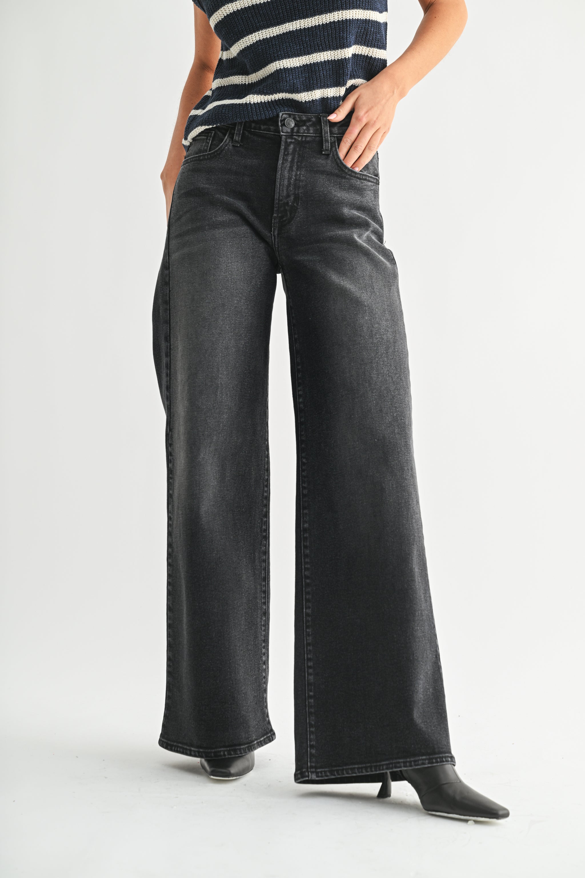 The Ultra Wide Jean – Just Black Denim