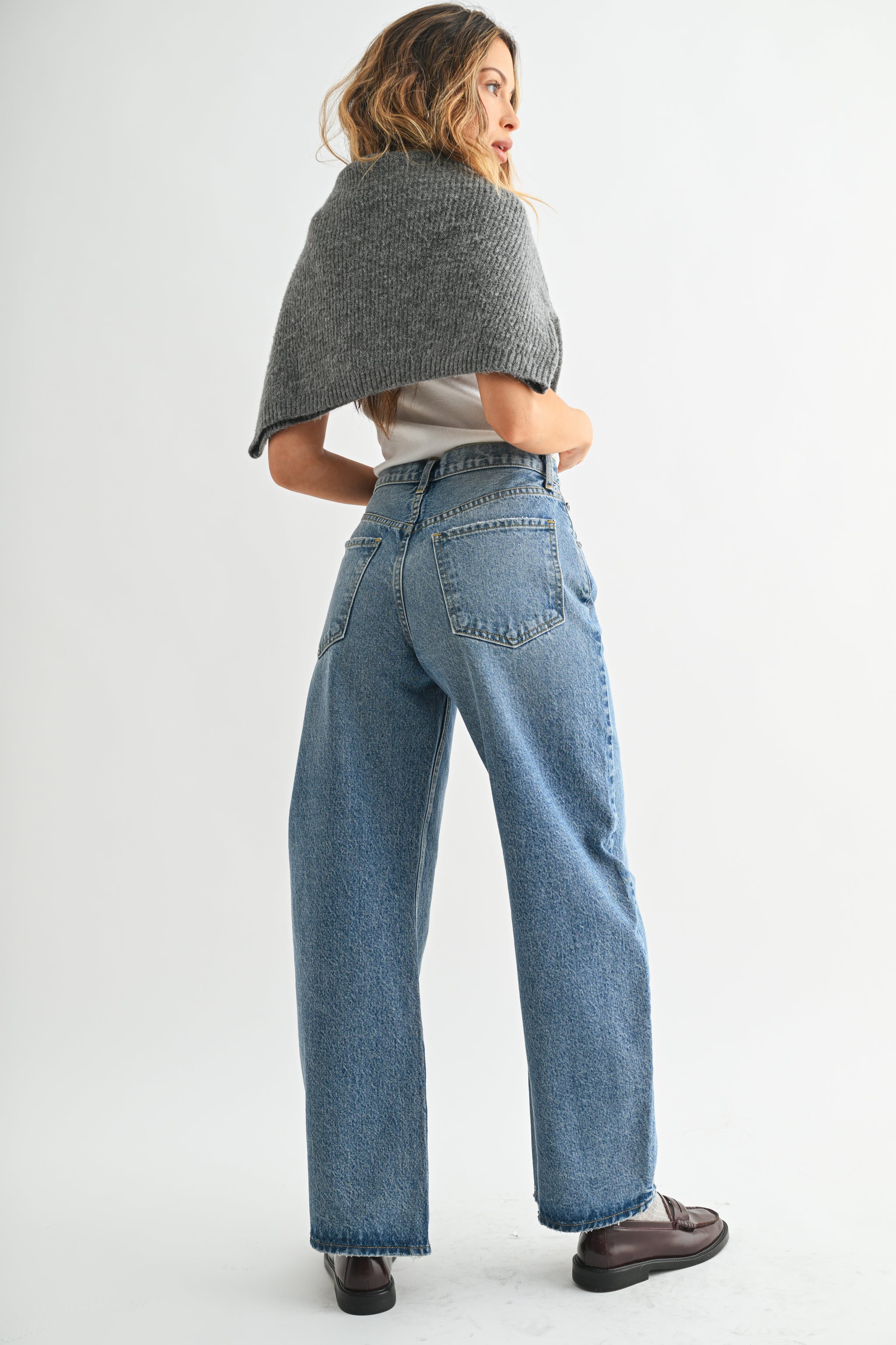 The Classic Barrel Jean – Just Black Denim