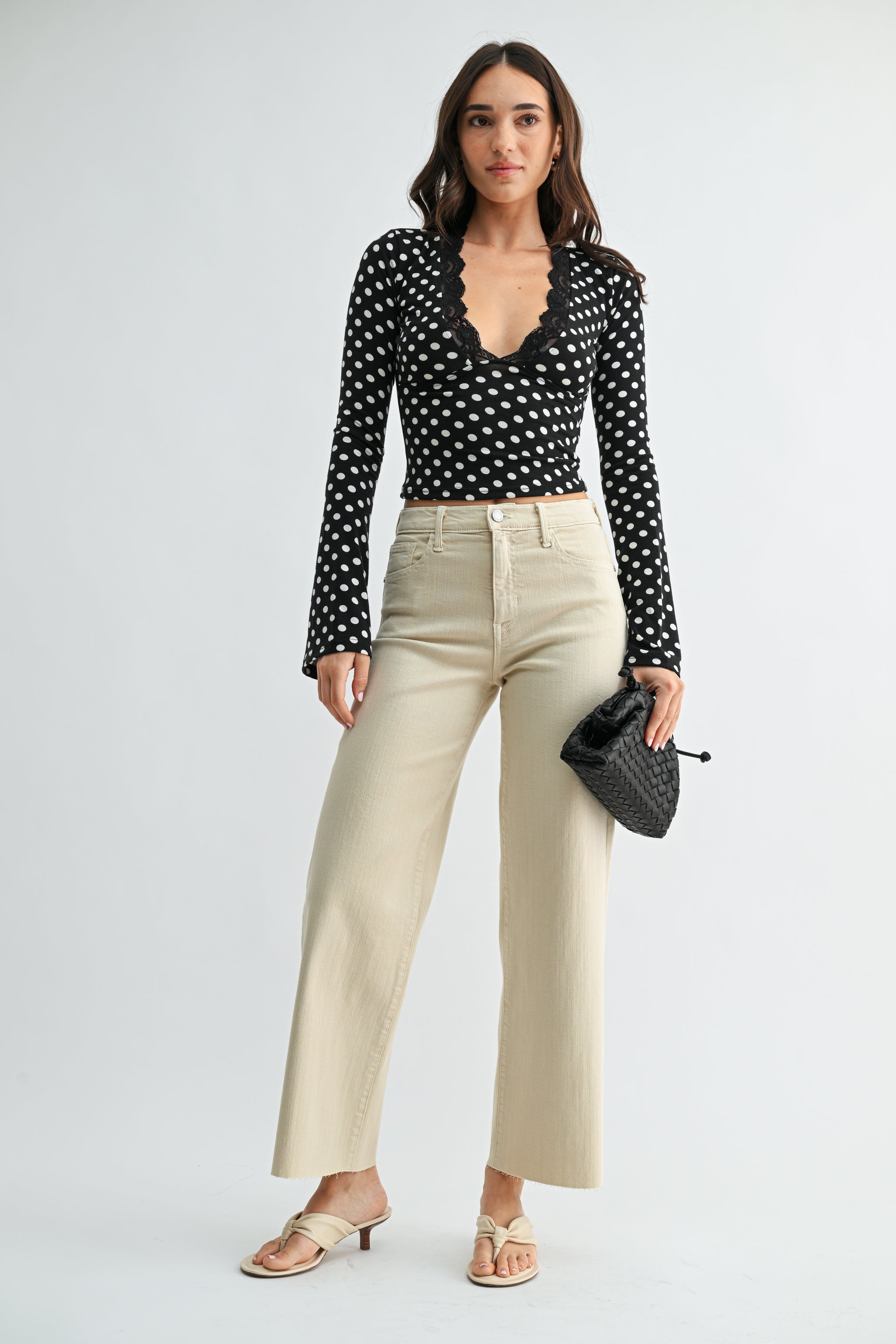 The Mid Rise Classic Straight – Just Black Denim