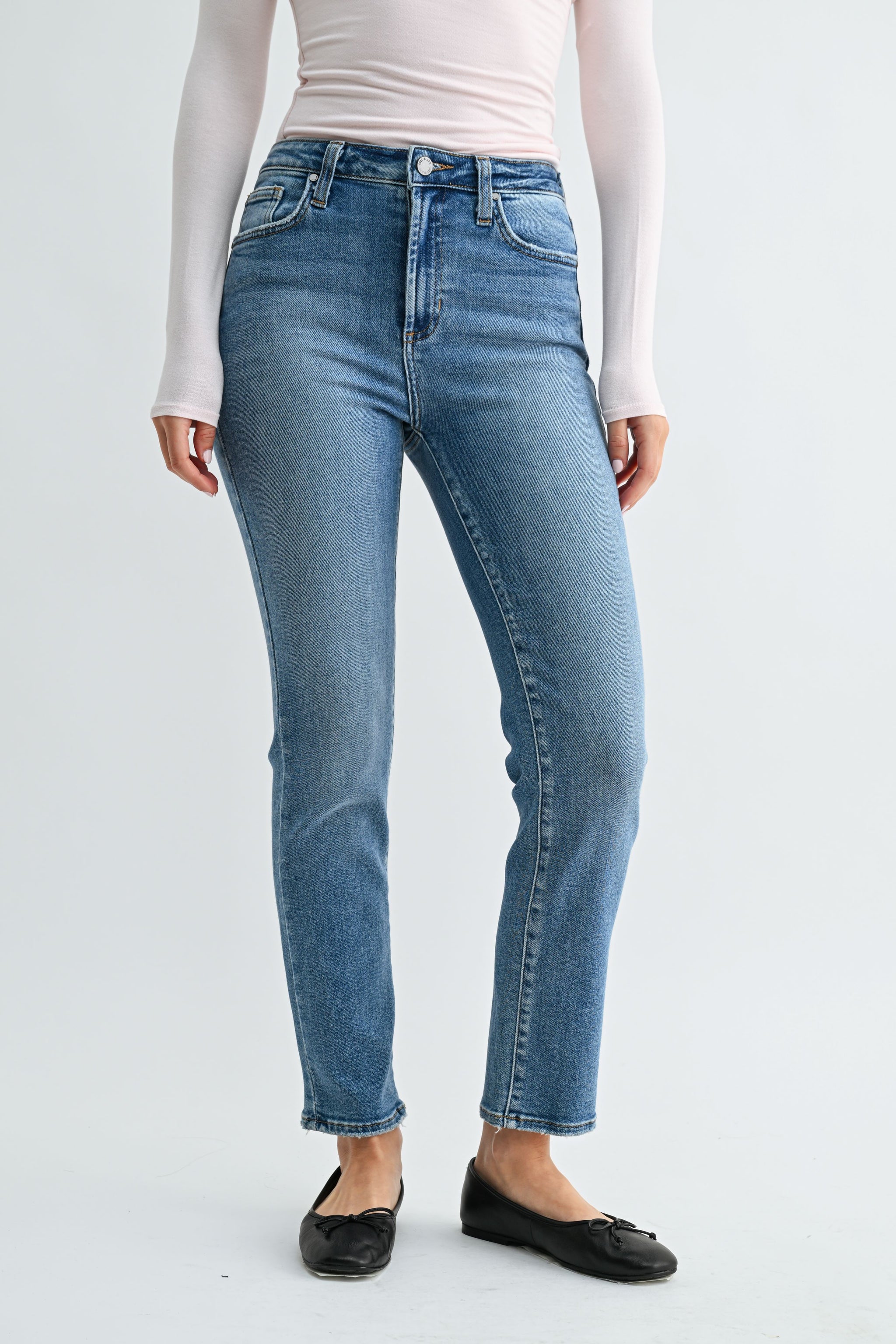 The Cropped Pencil Jean – Just Black Denim