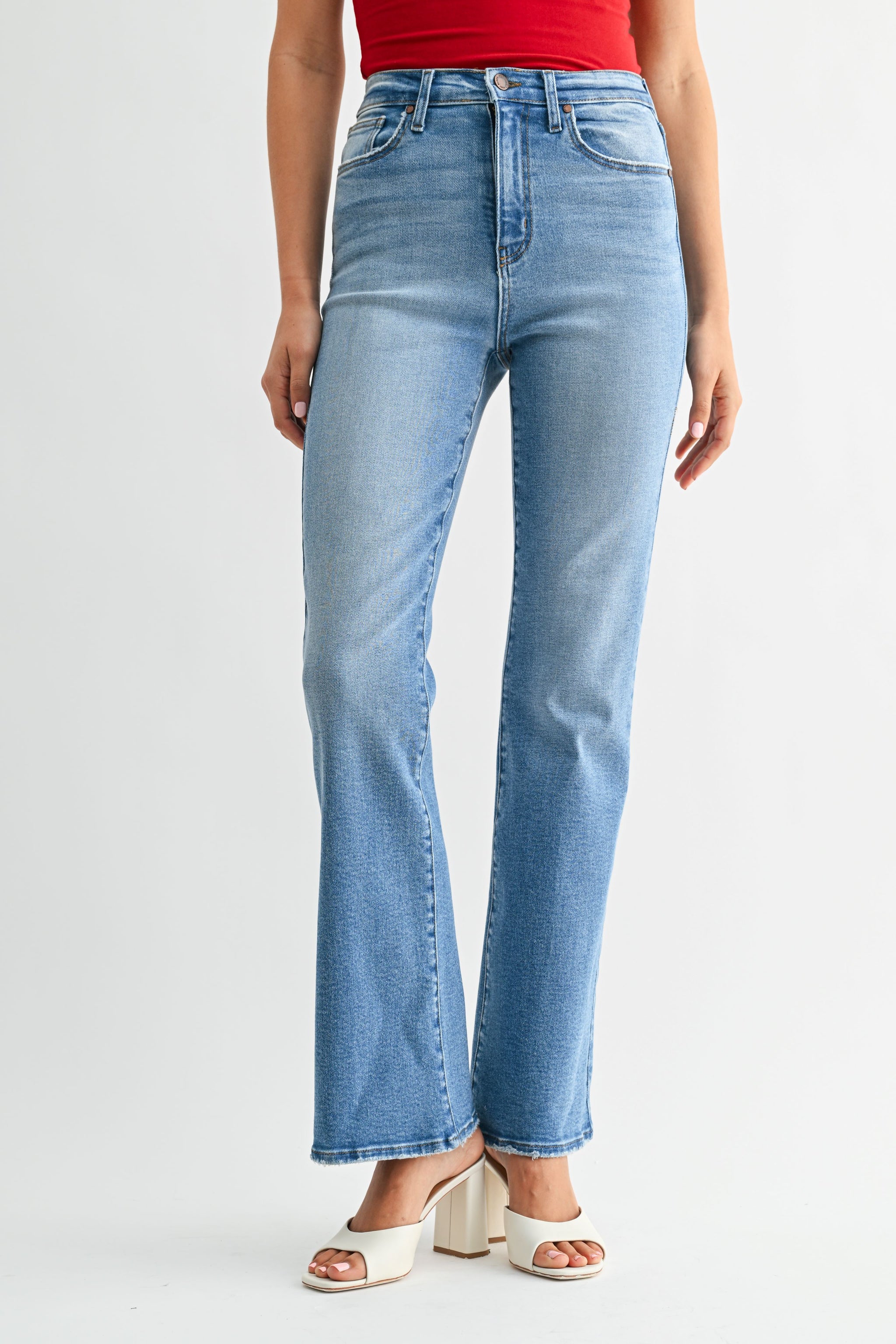 The Vintage Relaxed Slight Flare – Just Black Denim