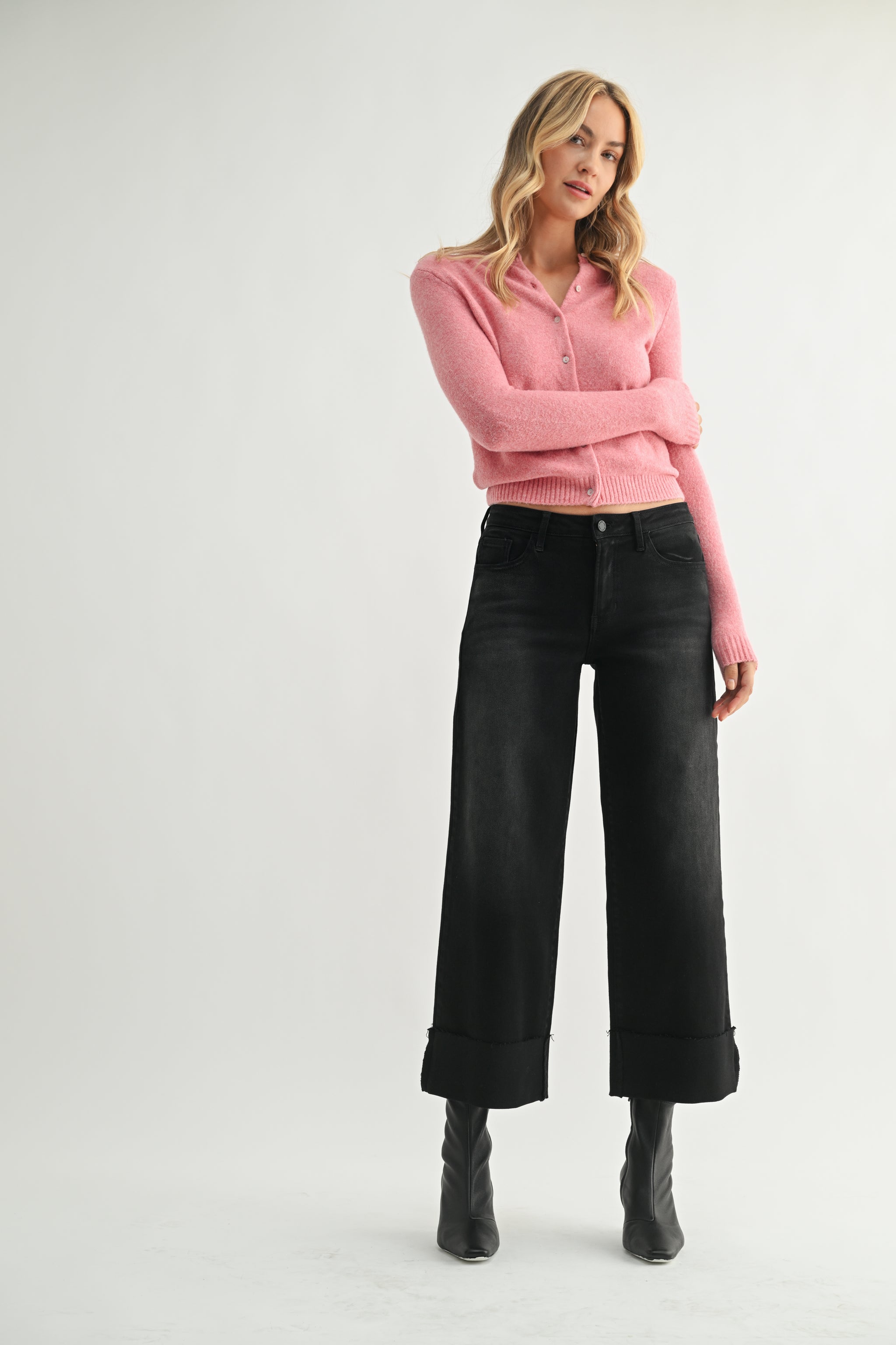The Scissor Cuffed Slim Wide Leg – Just Black Denim