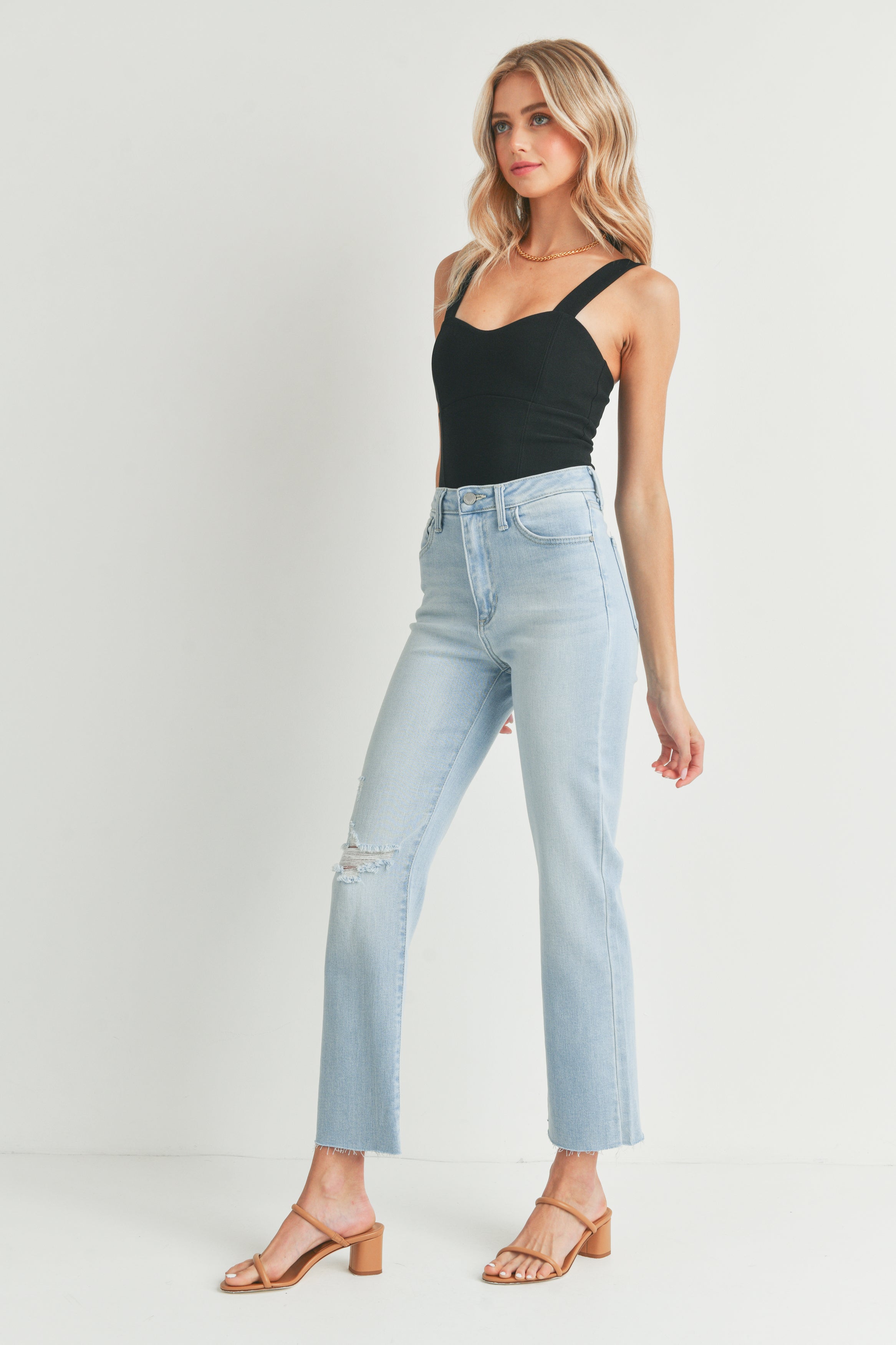 The Vintage Slim Straight – Just Black Denim